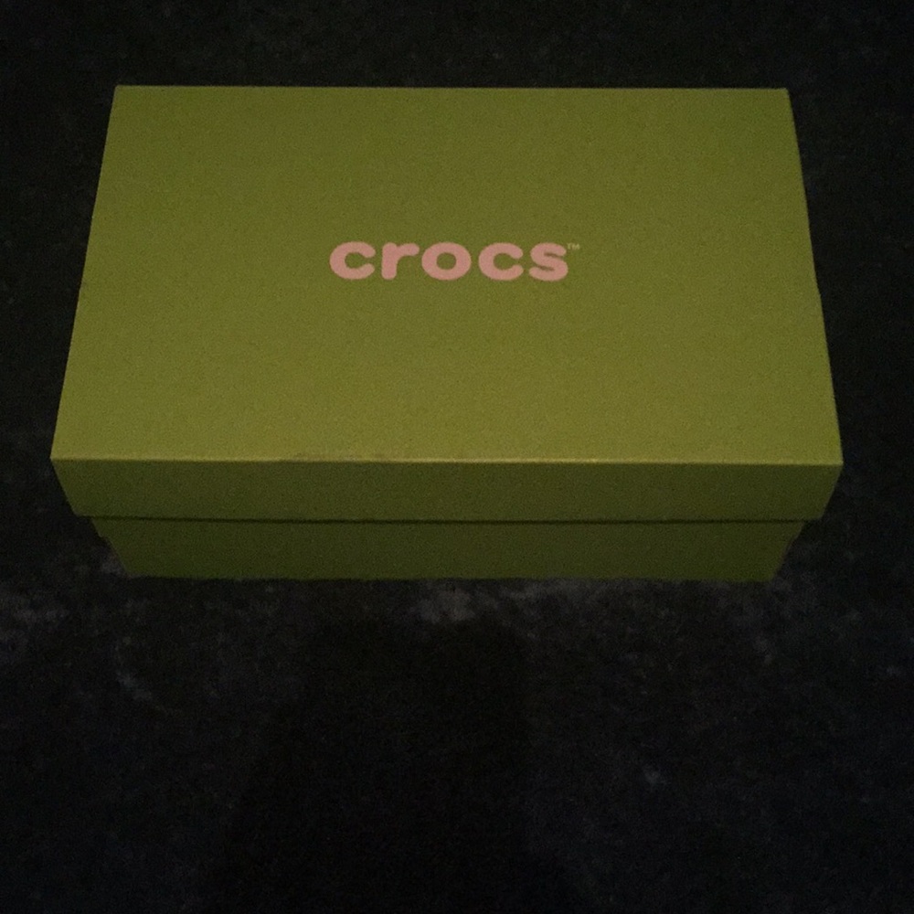 Crocs brand new